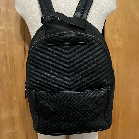 Steve Madden backpack - Picture 1 of 7